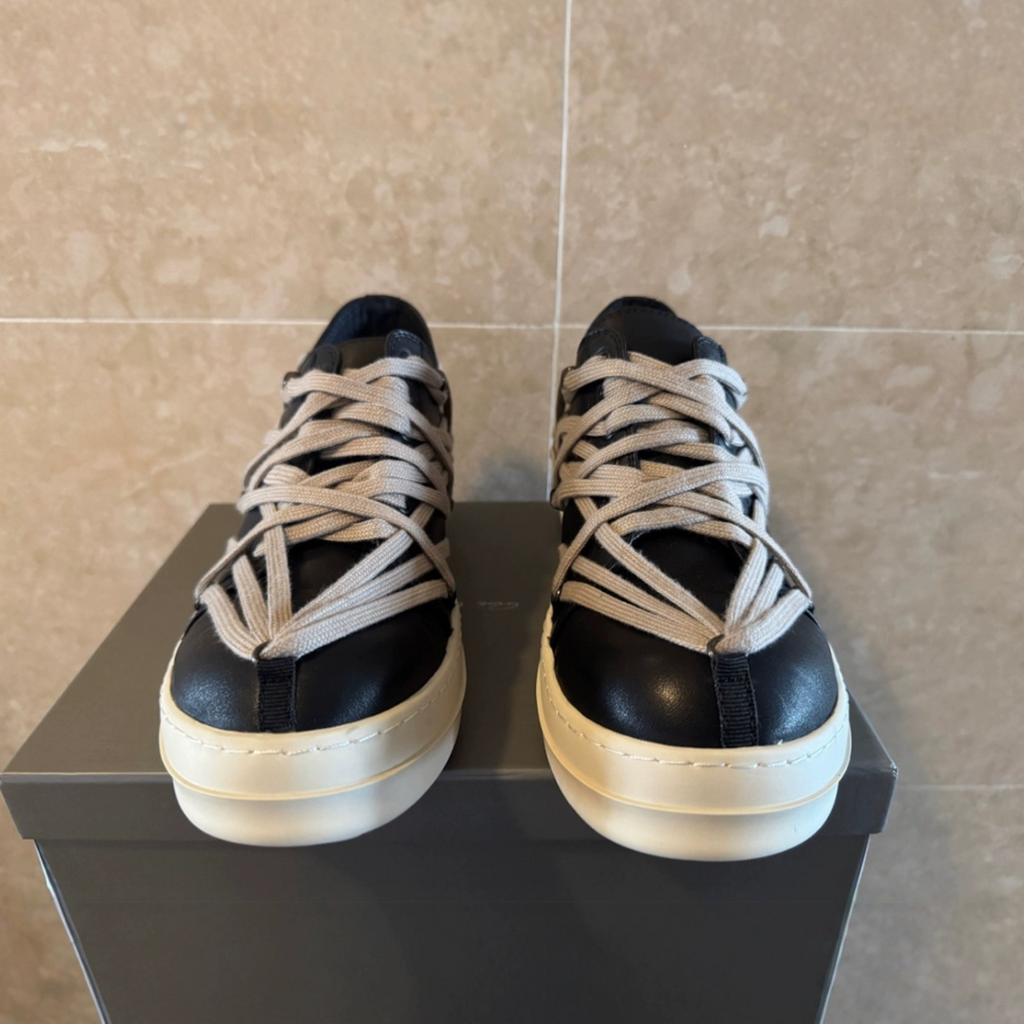 【Stk44】Mega Lace Sneaker